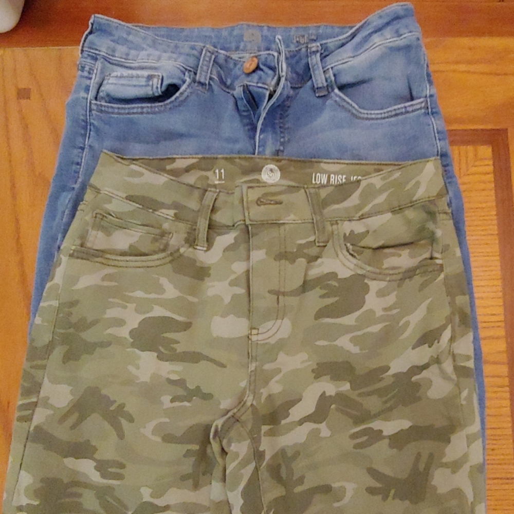 SO low rise jeggings